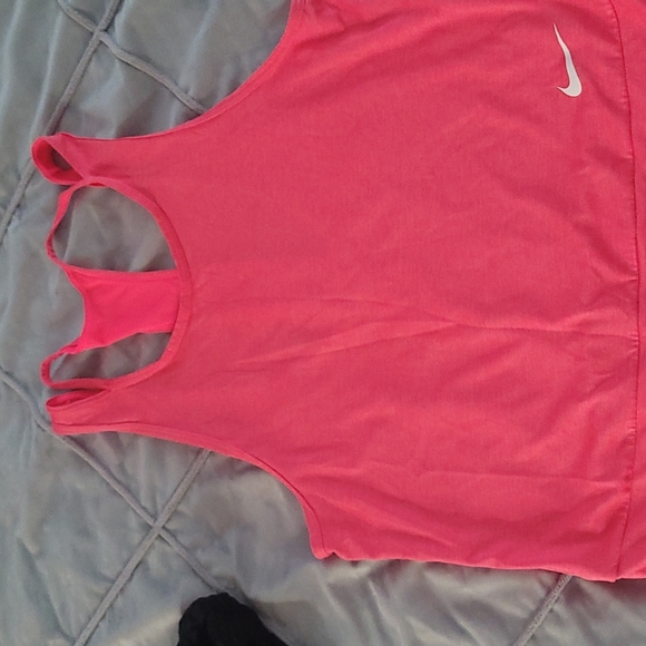 Nike Tops - Nike tank top